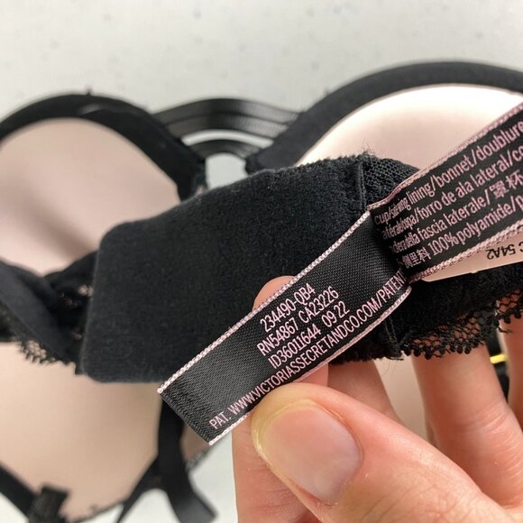 Victorias Sercret Black Very Sexy Push Up Bra Lace Strappy NWT Womens 34D - Picture 6 of 7